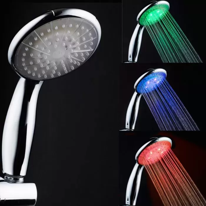 Светеща LED Душ слушалка | ЛЕД душ слушалка за баня с 3 различни цвята